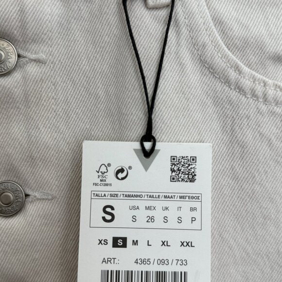 NWT Zara Denim Skirt In Ecru - Picture 3 of 4